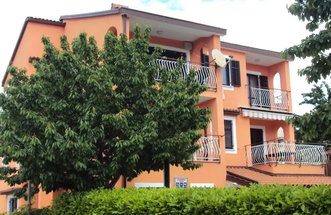 Apartmani Noemi Pula-1